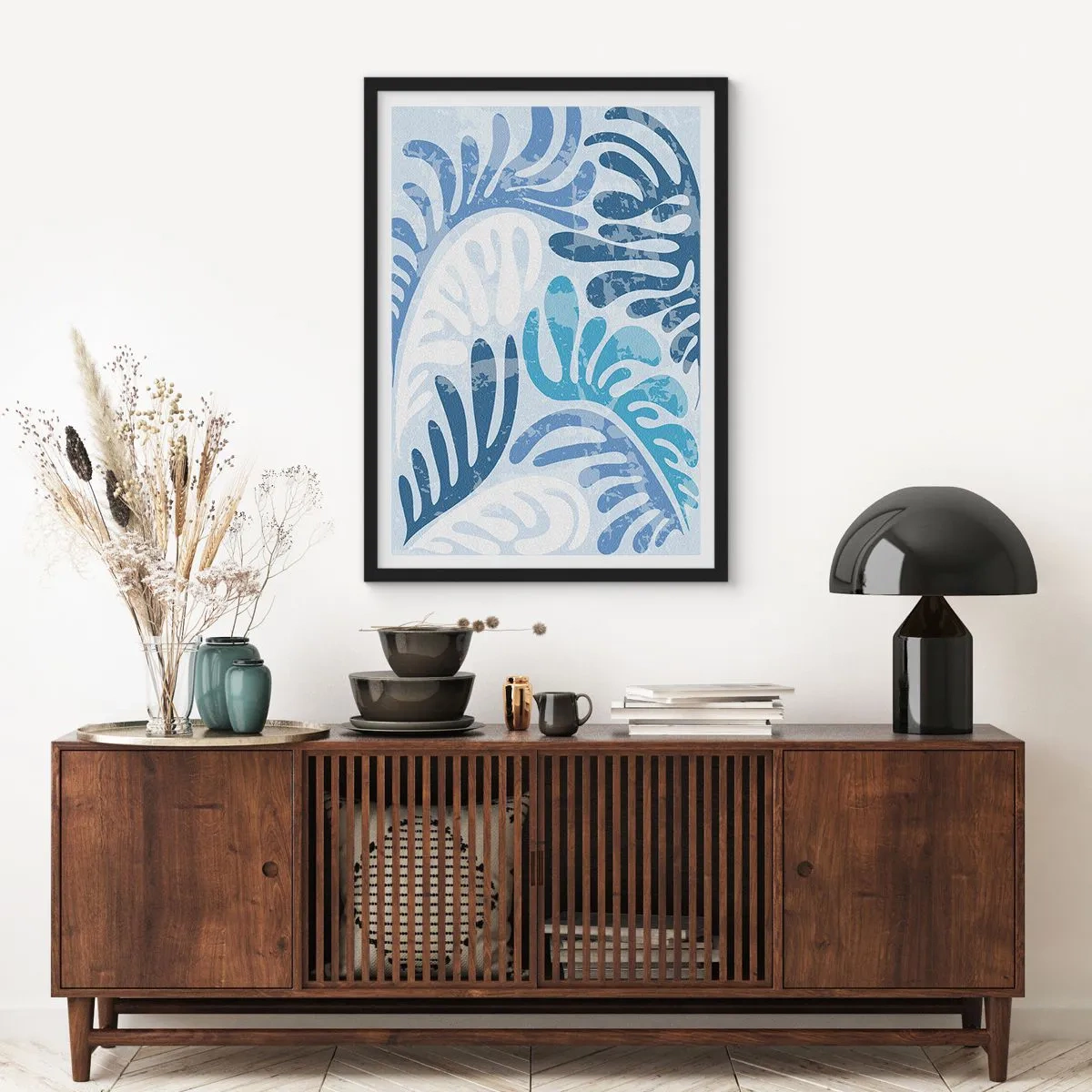 Poster în ramă neagră - Compoziție abstractă de frunze în nuanțe de albastru - 50x70cm - Ferigi albastre - Decorațiune modernă pentru perete pentru living și dormitor ARTTOR