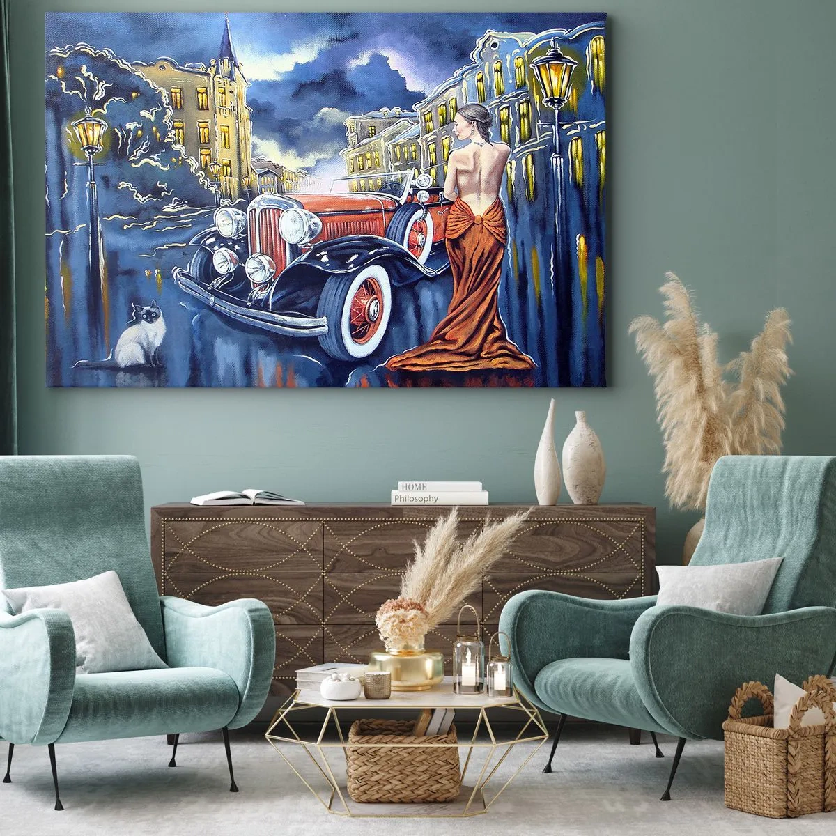 Tablou pe pânză Canvas - O femeie într-o rochie elegantă lângă o mașină retro noaptea - 70x50cm - Nocturne în albastru și coral - Decorațiune modernă pentru perete pentru living și dormitor ARTTOR