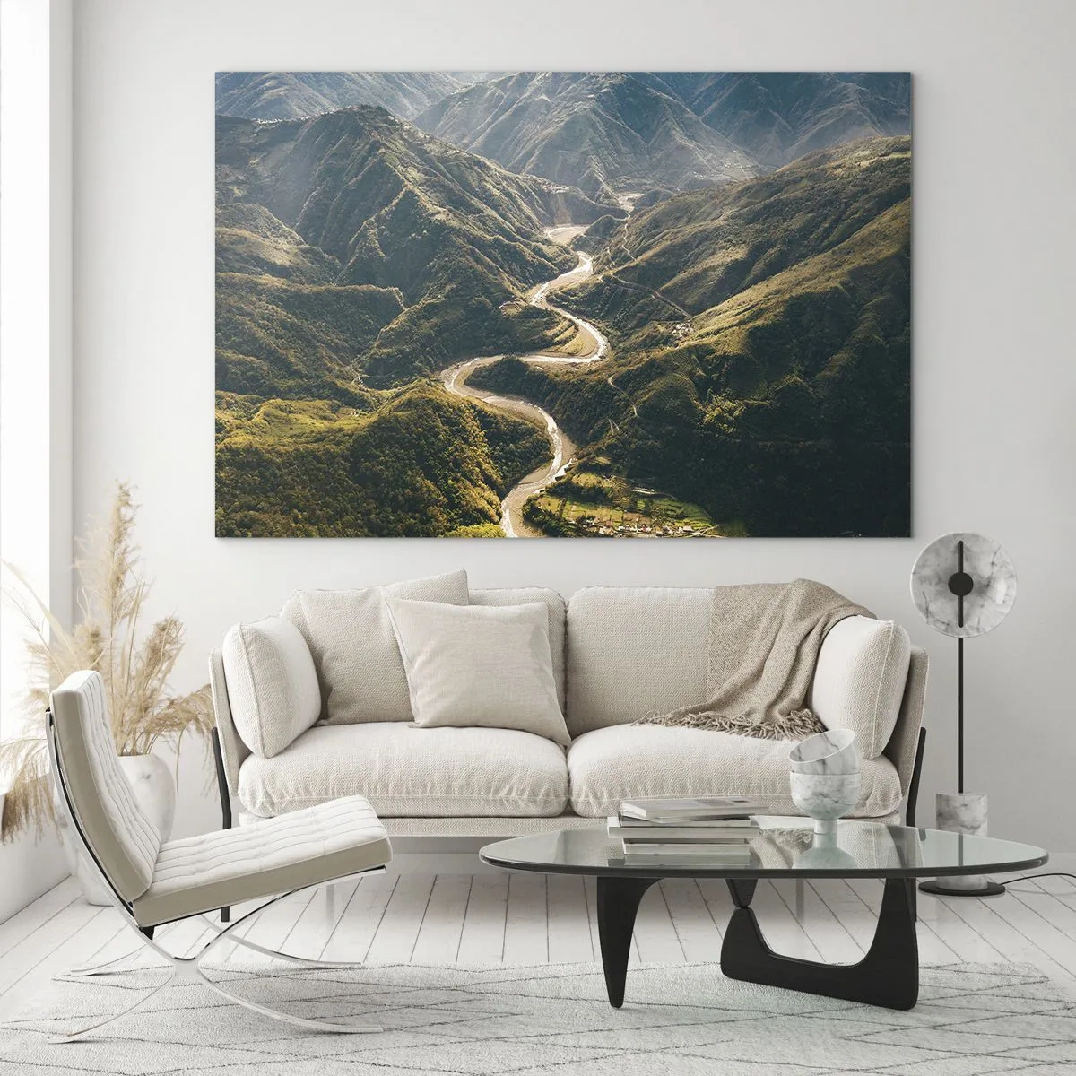 Tablou pe sticlă - Un drum șerpuitor șerpuiește prin văi verzi de munte - 70x50cm - Direct din inima munților - Decorațiune modernă pentru perete pentru living și dormitor ARTTOR