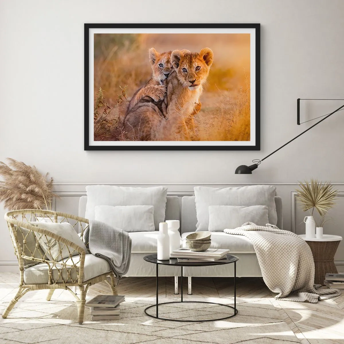 Poster în ramă neagră - Nu deranjați! Ne distrăm - 50x40 cm