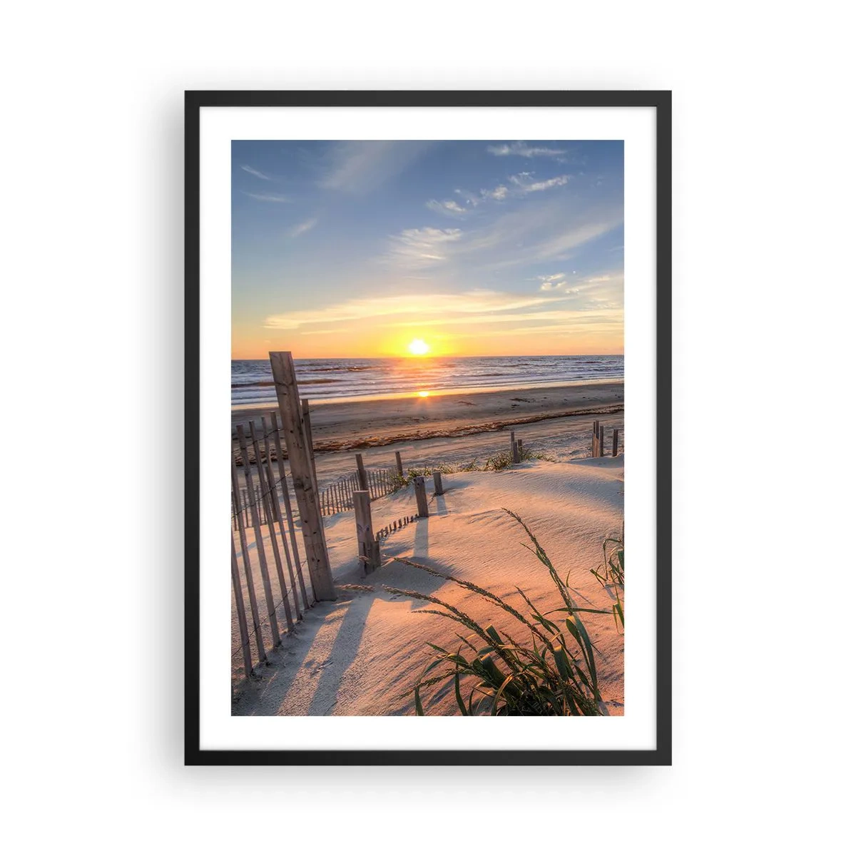 Poster în ramă neagră - Plaja luminată de soarele care apune - 50x70cm - Strălucirea și umbra vântului - Decorațiune modernă pentru perete pentru living și dormitor ARTTOR