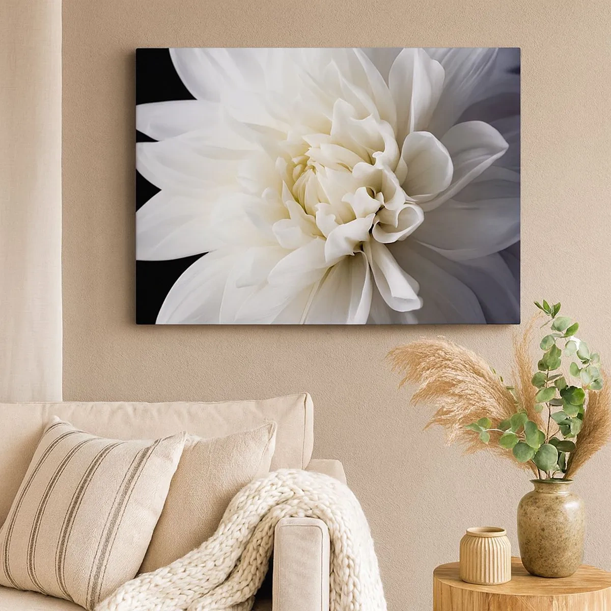 Tablou pe pânză Canvas - O floare albă delicată pe fundal negru, într-o compoziție elegantă - 70x50cm - Dimineața miresei - Decorațiune modernă pentru perete pentru living și dormitor ARTTOR