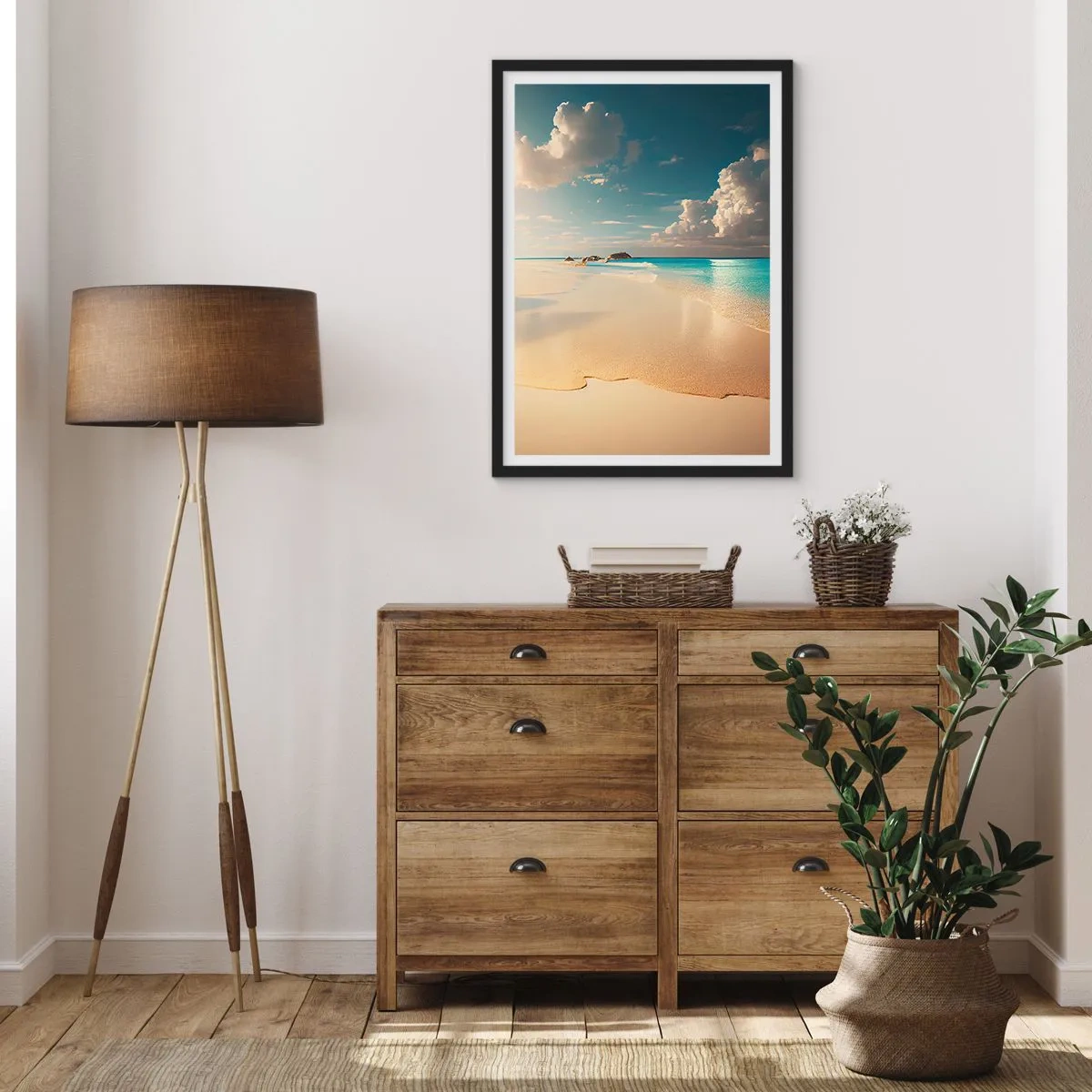 Poster în ramă neagră - O plajă cu apă turcoaz, nori delicați și nisip - 50x70cm - O zi de vis - Decorațiune modernă pentru perete pentru living și dormitor ARTTOR