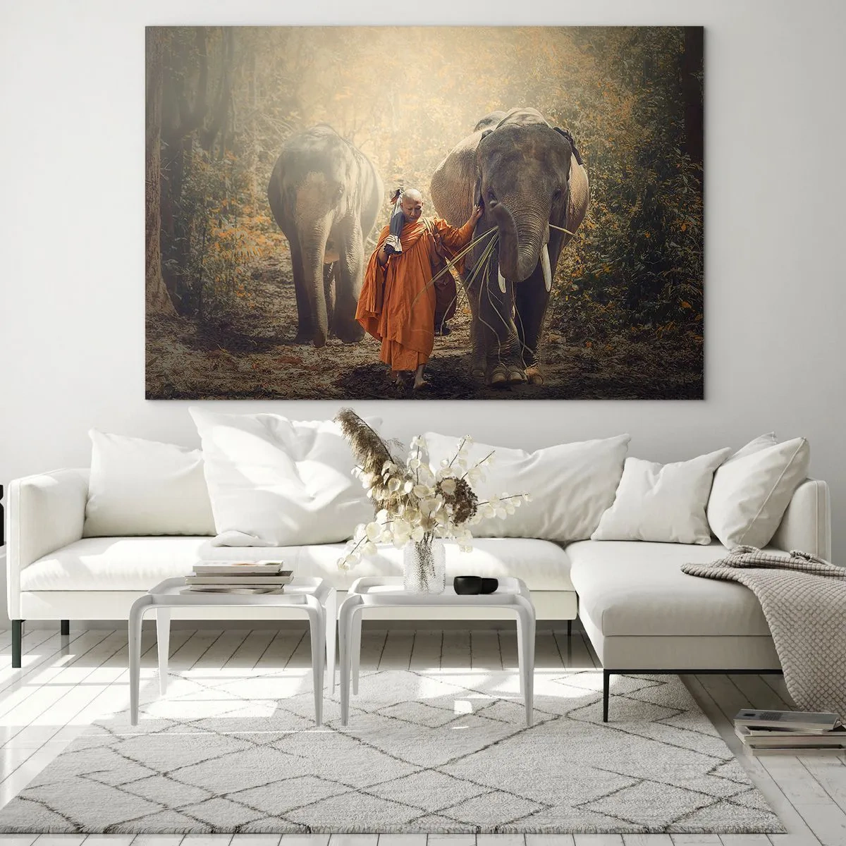 Tablou pe sticlă - Un călugăr cu doi elefanți într-un cadru forestier - 70x50cm - Înțelegere deplină - Decorațiune modernă pentru perete pentru living și dormitor ARTTOR