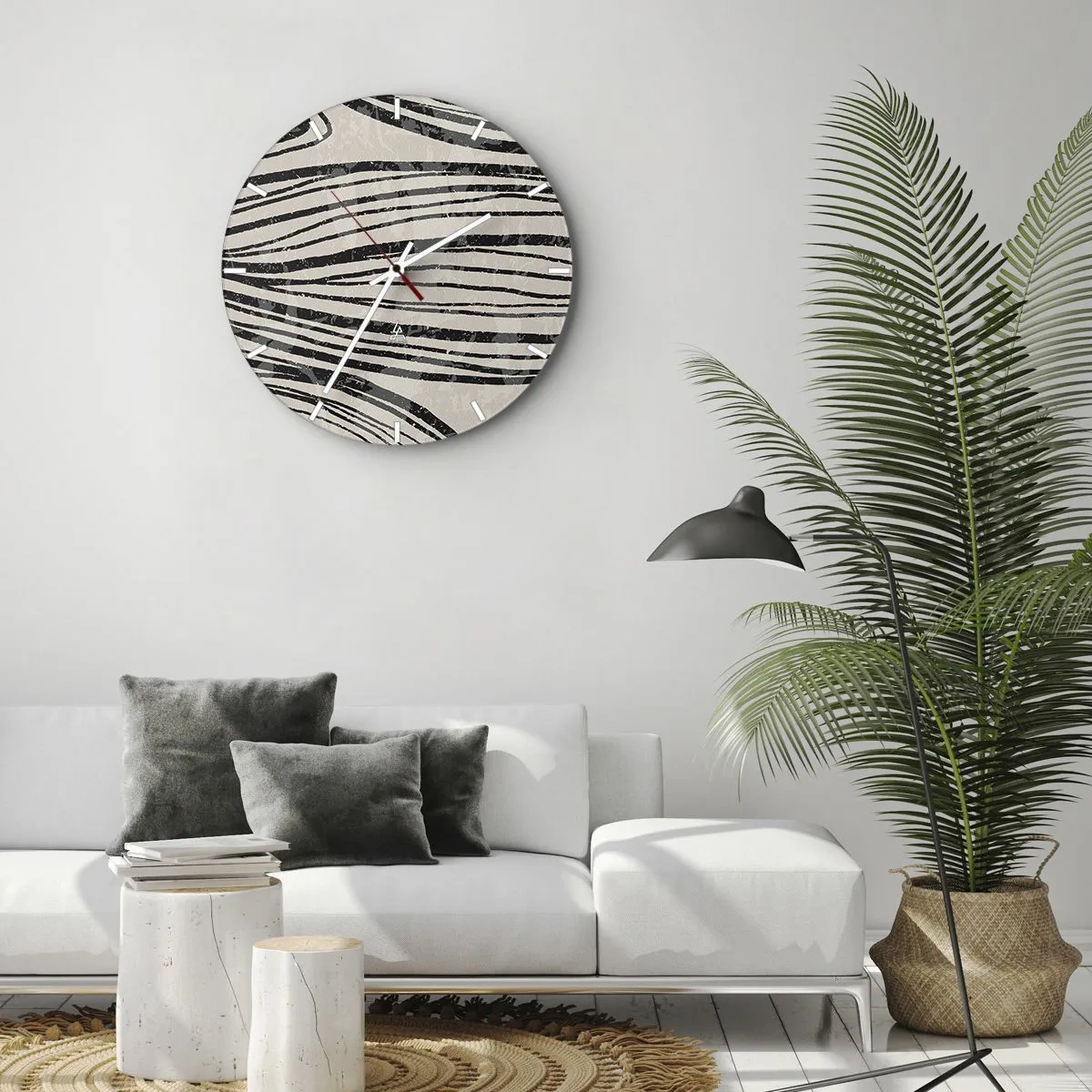 Ceas de perete - Ceas pe sticlă - Linii negre pe un fundal bej într-un aranjament ritmic - 30x30cm - Deversare de linii - Decorațiune modernă pentru perete pentru living, bucătărie și dormitor ARTTOR