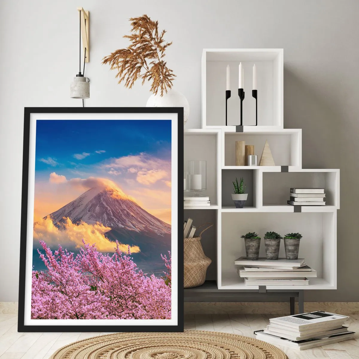 Poster în ramă neagră - Muntele Fuji înconjurat de flori de cireș la apus - 50x70cm - Sfințenia japoneză - Decorațiune modernă pentru perete pentru living și dormitor ARTTOR