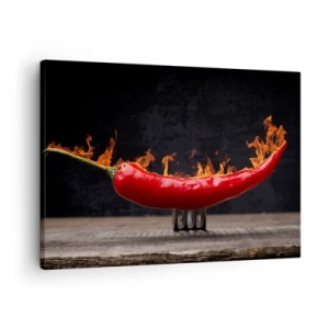 Tablou pe pânză Canvas - Ardei roșu aprins pe o furculiță - 70x50cm - O gustare înflăcărată - Decorațiune modernă pentru perete pentru living și dormitor ARTTOR