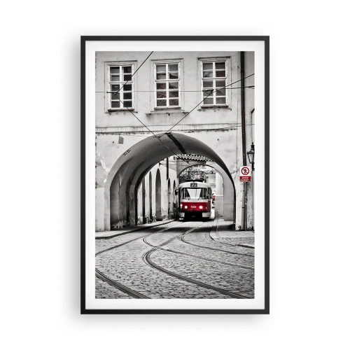 Poster în ramă neagră - Printr-un labirint urban - 61x91 cm