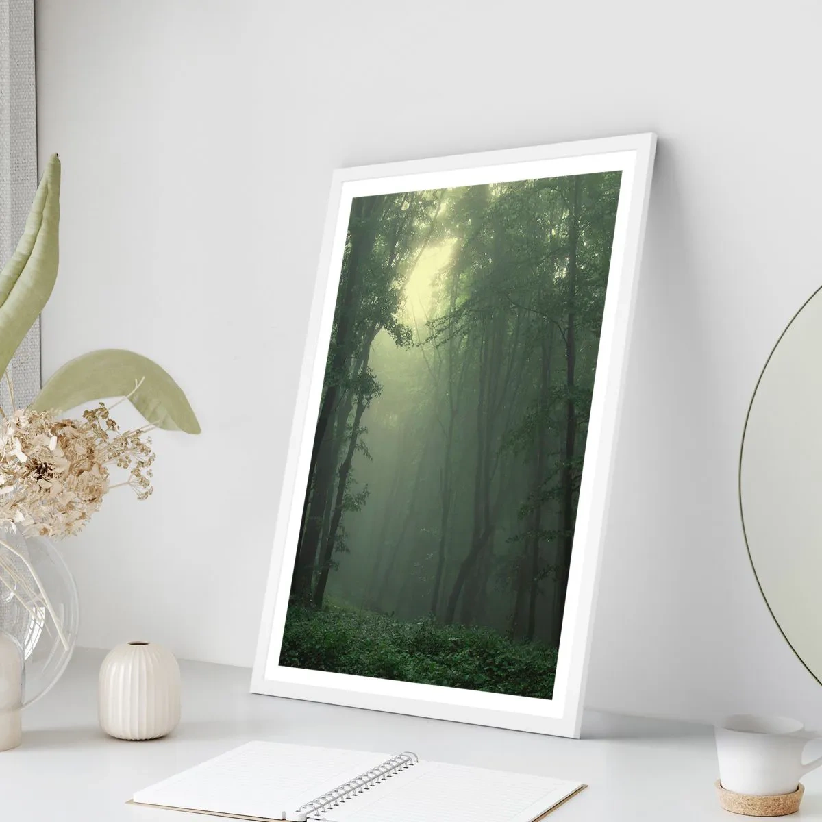 Poster în ramă albă - Înainte să se trezească - 50x70 cm