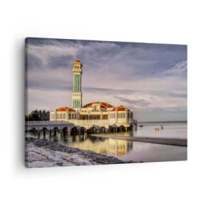 Tablou pe pânză Canvas - O clădire impresionantă, cu un minaret pe apă, înconjurată de un peisaj liniștit - 70x50cm - Un templu al naturii - Decorațiune modernă pentru perete pentru living și dormitor ARTTOR