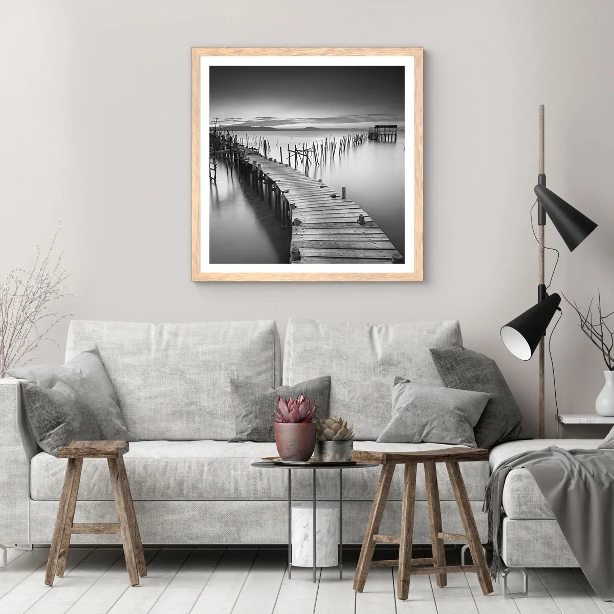 Poster în ramă de stejar deschis - Liniștea unui țărm uitat - 50x50 cm