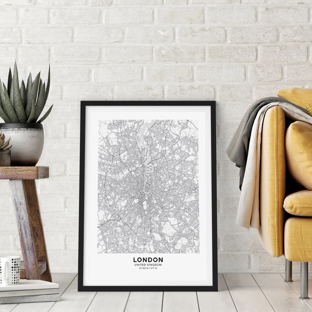Poster în ramă neagră - Hartă alb-negru a Londrei cu detalii precise despre străzi - 50x70cm - Harta labirintului din Londra - Decorațiune modernă pentru perete pentru living și dormitor ARTTOR