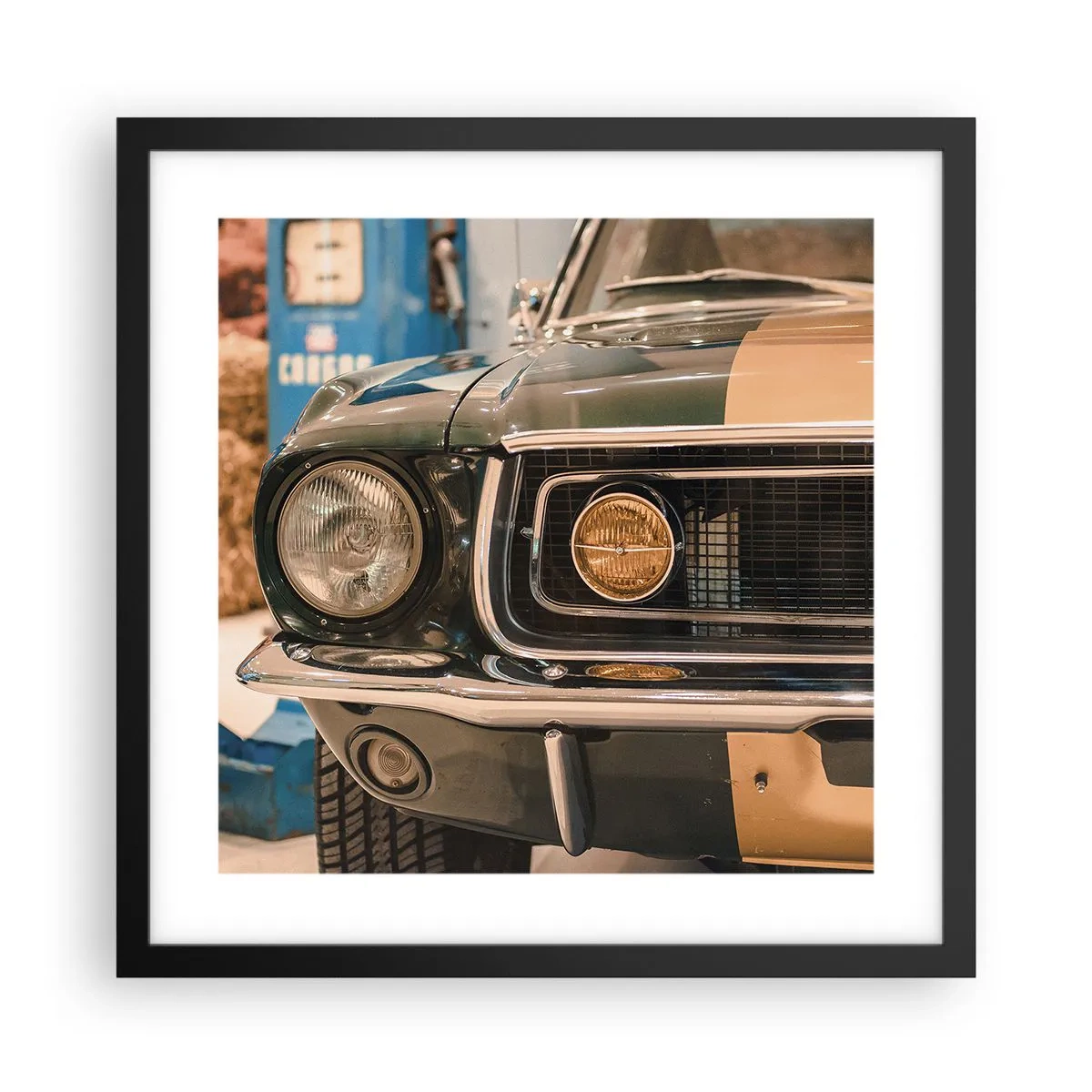 Poster în ramă neagră - Întâlnire cu o legendă - 40x40 cm