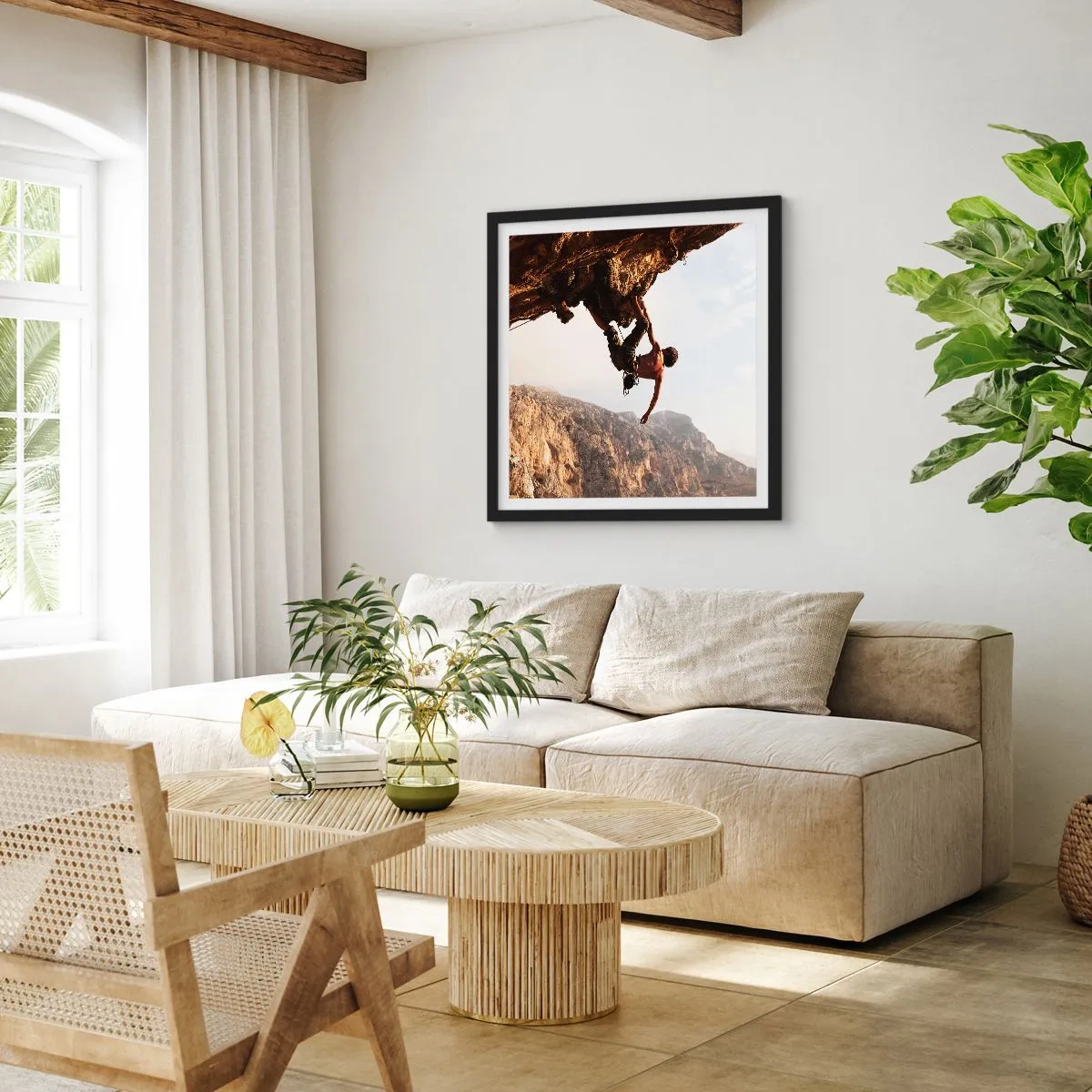 Poster în ramă neagră - Lumea s-a micșorat într-un pumn pe un afloriment de bolovani - 60x60 cm