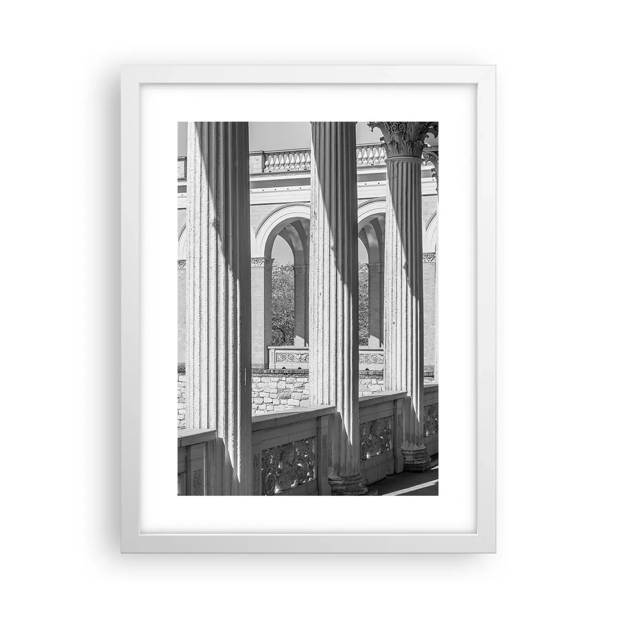 Poster în ramă albă - Arcadă însorită - 30x40 cm