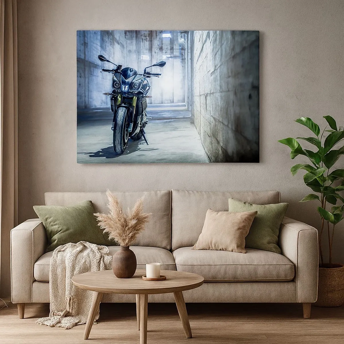 Tablou pe pânză Canvas - O motocicletă modernă într-un interior industrial - 70x50cm - Înainte ca motorul să duduie - Decorațiune modernă pentru perete pentru living și dormitor ARTTOR