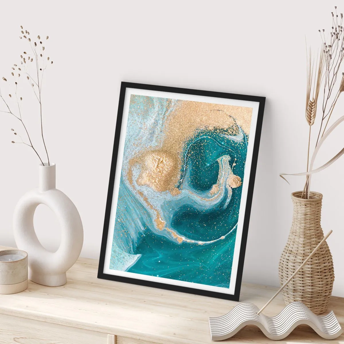 Poster în ramă neagră - Vârtej de aur și turcoaz - 30x40 cm