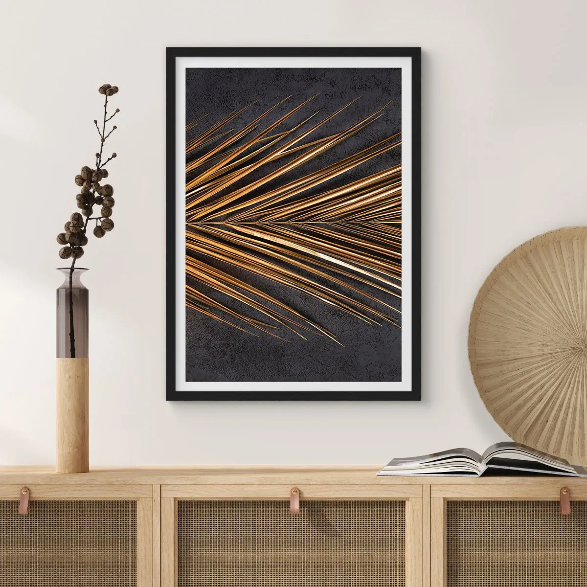 Poster în ramă neagră - Frunze aurii pe un fundal întunecat - 50x70cm - Aur tropical - Decorațiune modernă pentru perete pentru living și dormitor ARTTOR