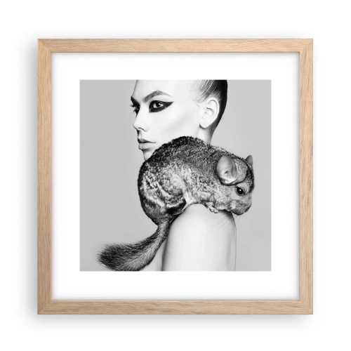 Poster în ramă de stejar deschis - Dama cu șinșilă - 30x30 cm
