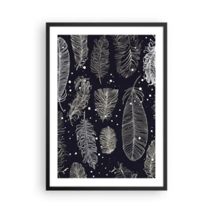 Poster în ramă neagră - Pene albe pe fundal negru într-un aranjament elegant - 50x70cm - Dantelă cu pene - Decorațiune modernă pentru perete pentru living și dormitor ARTTOR