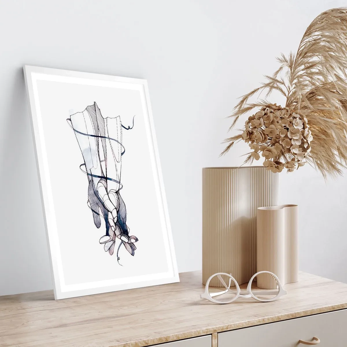 Poster în ramă albă - Un studiu al atingerii - 70x100 cm