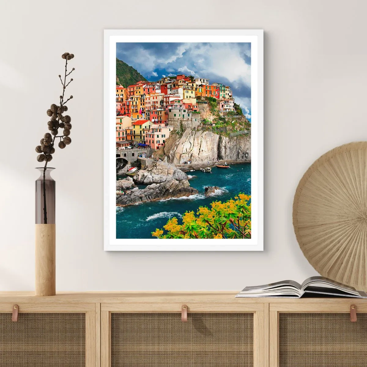 Poster în ramă albă - Îmbrățișați de stânci - 40x50 cm