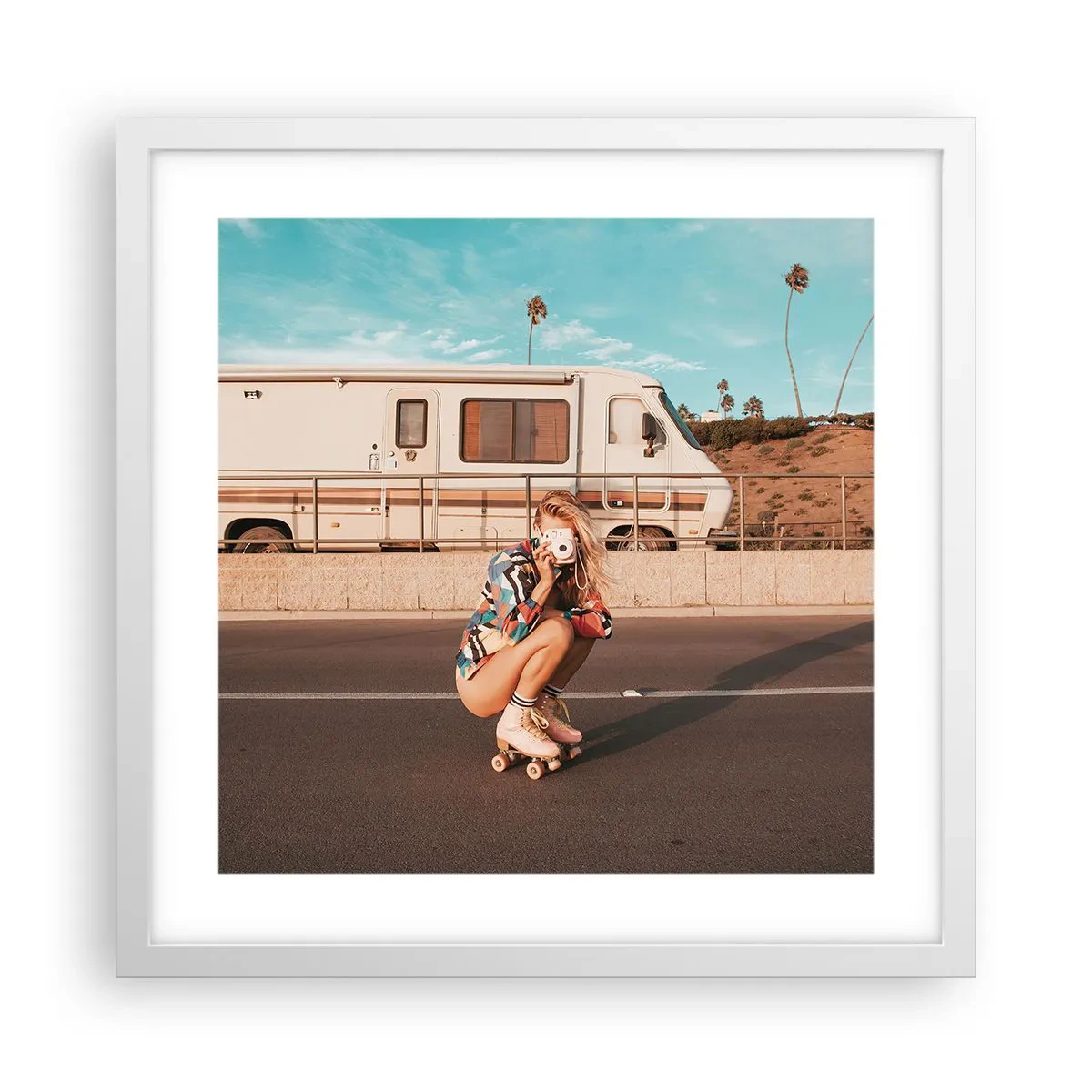 Poster în ramă albă - Zâmbiți, vă rog! - 40x40 cm