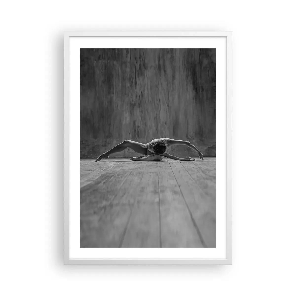 Poster în ramă albă - Simetria găsită - 50x70 cm