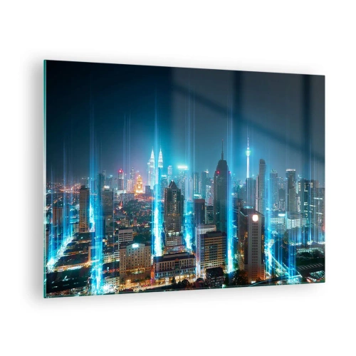 Tablou pe sticlă - Un oraș nocturn cu clădiri înalte și dâre de lumină - 70x50cm - Prin Berlin spre cer - Decorațiune modernă pentru perete pentru living și dormitor ARTTOR