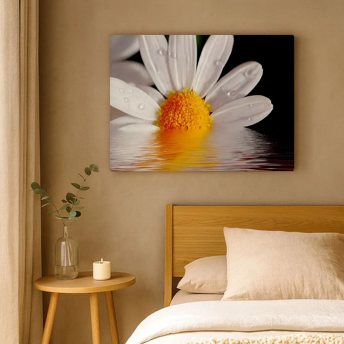 Tablou pe pânză Canvas - O margaretă albă cu picături de apă imersate într-o reflexie a apei - 70x50cm - Răsăritul soarelui al Margaretei - Decorațiune modernă pentru perete pentru living și dormitor ARTTOR