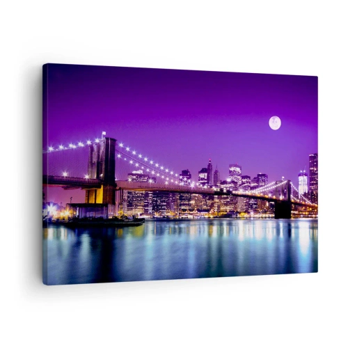 Tablou pe pânză Canvas - Podul Brooklyn noaptea, cu orașul iluminat și lună plină - 70x50cm - Luminile marelui oraș în mov - Decorațiune modernă pentru perete pentru living și dormitor ARTTOR
