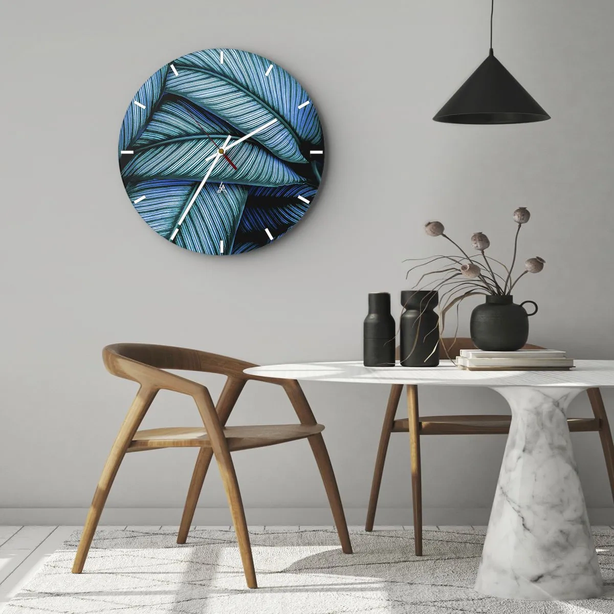 Ceas de perete - Ceas pe sticlă - Prim-plan cu pene în nuanțe de turcoaz și albastru marin - 30x30cm - Linii de viață - Decorațiune modernă pentru perete pentru living, bucătărie și dormitor ARTTOR