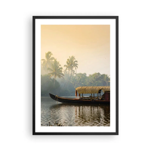 Poster în ramă neagră - Barcă tradițională pe un râu printre palmieri la apus - 50x70cm - Casă pe râu - Decorațiune modernă pentru perete pentru living și dormitor ARTTOR