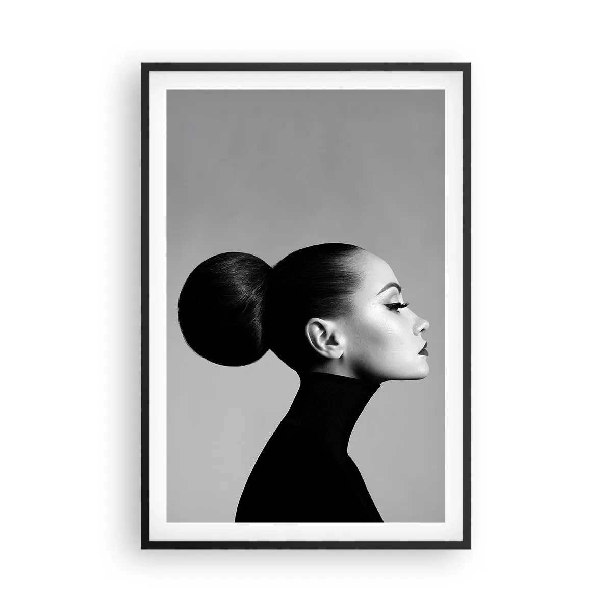 Poster în ramă neagră - Nefertiti contemporană - 61x91 cm
