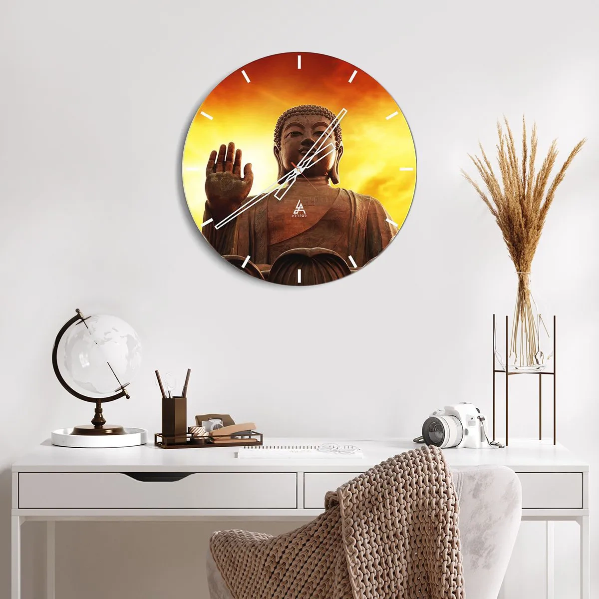 Ceas de perete - Ceas pe sticlă - Statuia lui Buddha pe fundalul apusului de soare - 30x30cm - Pacea lumii - Decorațiune modernă pentru perete pentru living, bucătărie și dormitor ARTTOR