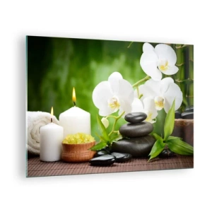 Tablou pe sticlă - Spa cu orhidee, pietre și lumânări pe un fundal verde - 70x50cm - Fragrant, floral, atingere delicată - Decorațiune modernă pentru perete pentru living și dormitor ARTTOR