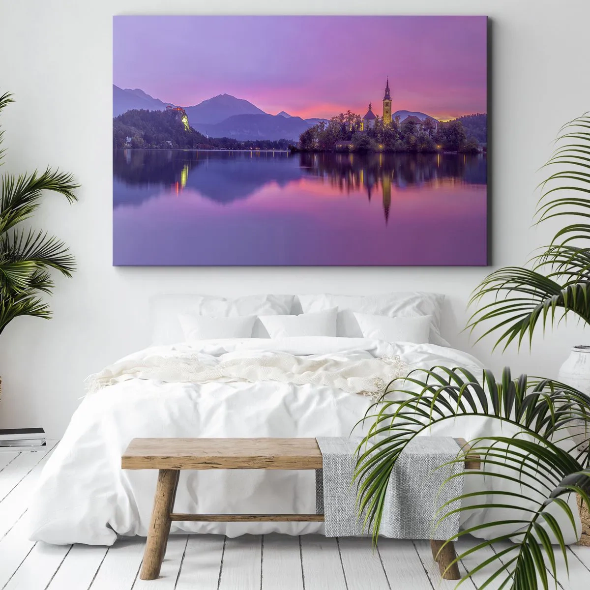 Tablou pe pânză Canvas - Lac cu o insulă și o biserică la apus - 70x50cm - Insulă de basm la apus  - Decorațiune modernă pentru perete pentru living și dormitor ARTTOR