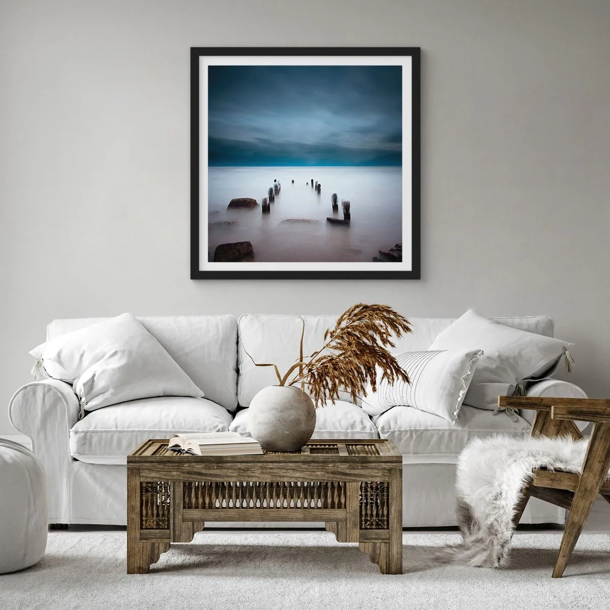 Poster în ramă neagră - Un lac în ceața calmă - 60x60 cm