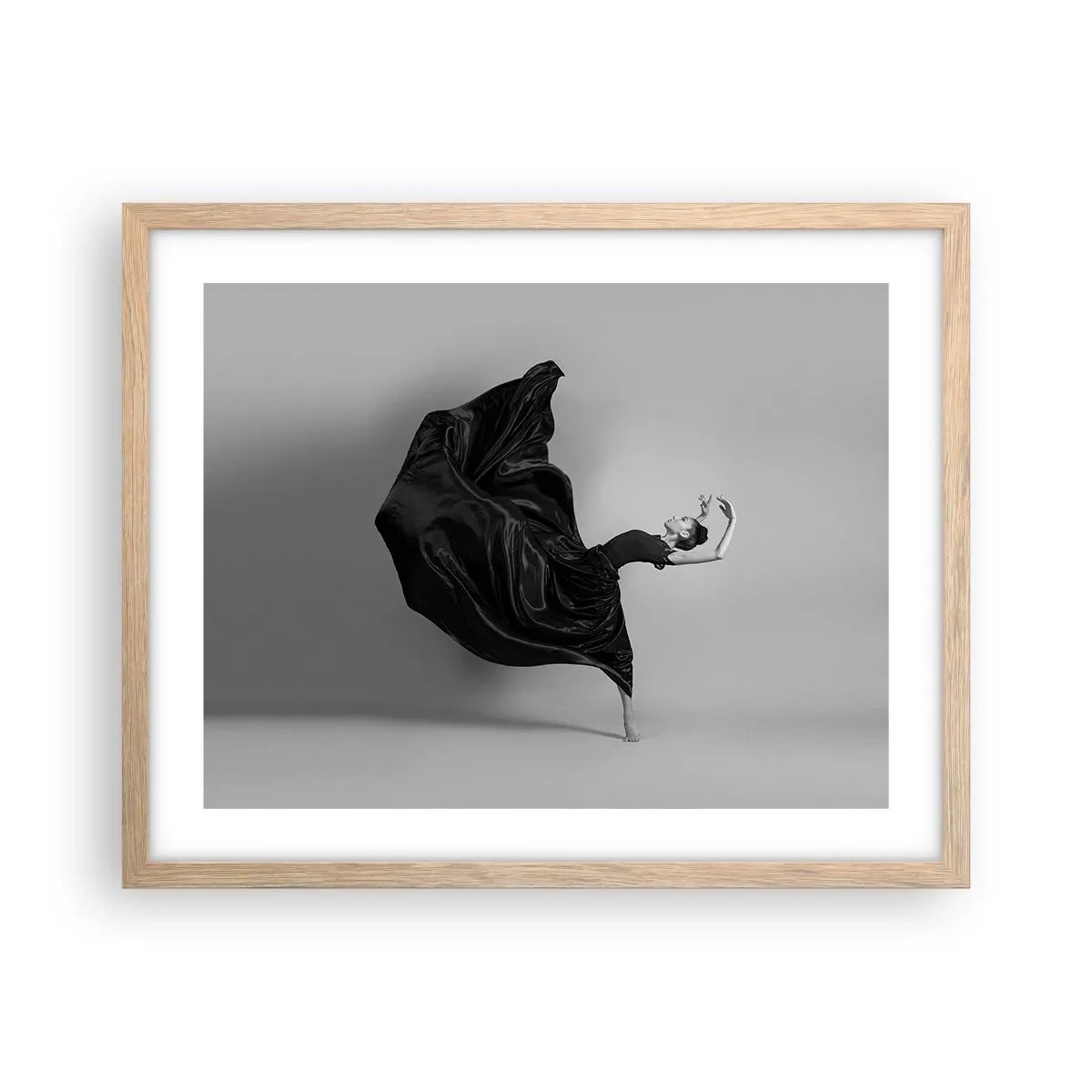 Poster în ramă de stejar deschis - Înaripată de muzică - 50x40 cm