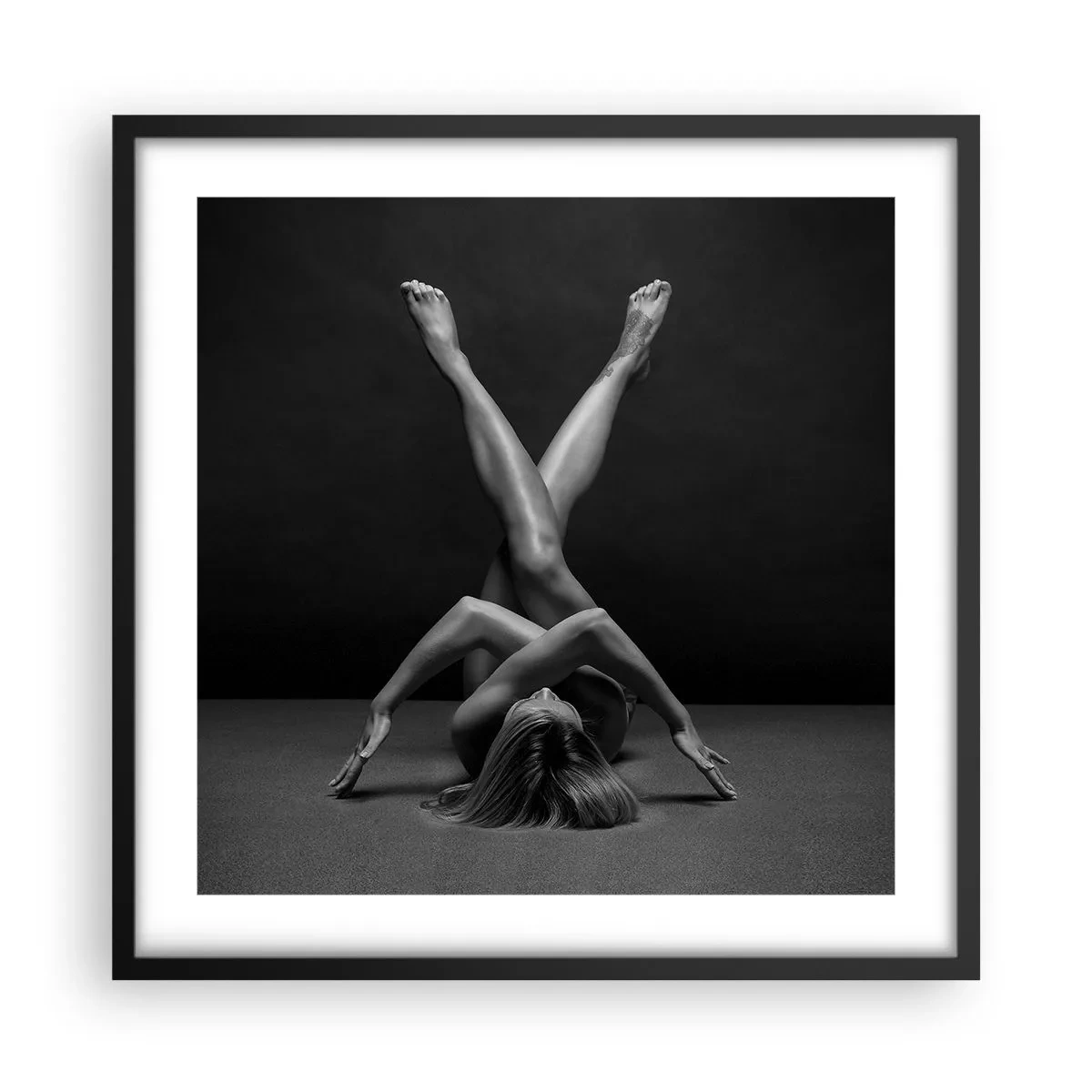 Poster în ramă neagră - Geometria nudității - 50x50 cm