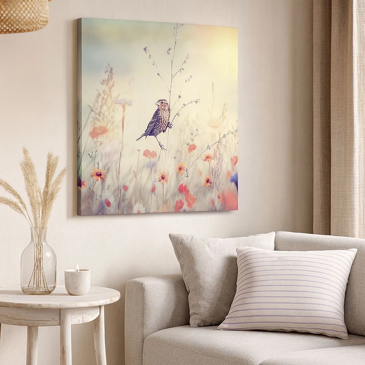 Tablou pe pânză - Portret de pasăre cu o pajiște în fundal - 30x30 cm