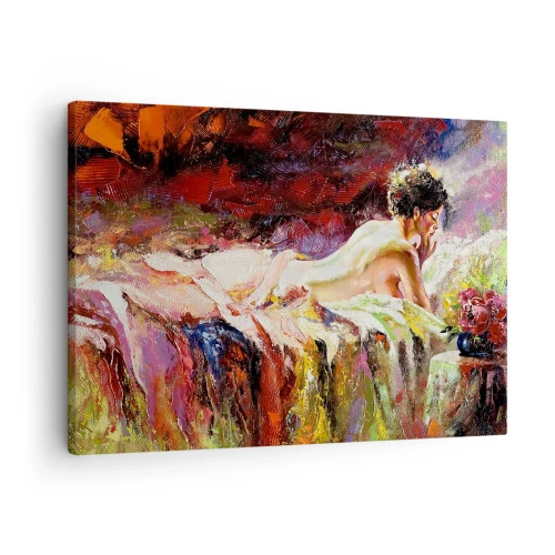 Tablou pe pânză Canvas - O femeie întinsă pe un pat pe un fundal de culori abstracte. - 70x50cm - Venus în gând - Decorațiune modernă pentru perete pentru living și dormitor ARTTOR