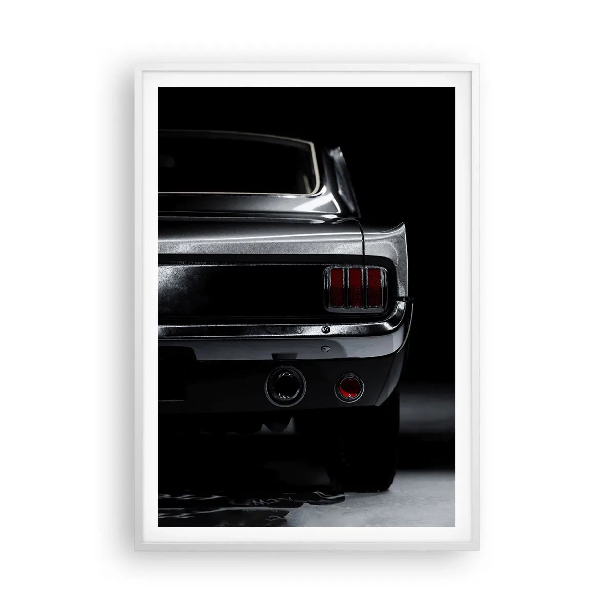 Poster în ramă albă - Farmecul clasicului - 70x100 cm