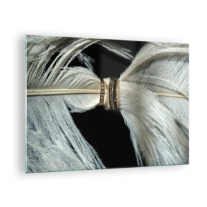 Tablou pe sticlă - Prim-plan al verighetelor pe pene albe pe un fundal negru - 70x50cm - ...și nu te voi părăsi.. - Decorațiune modernă pentru perete pentru living și dormitor ARTTOR