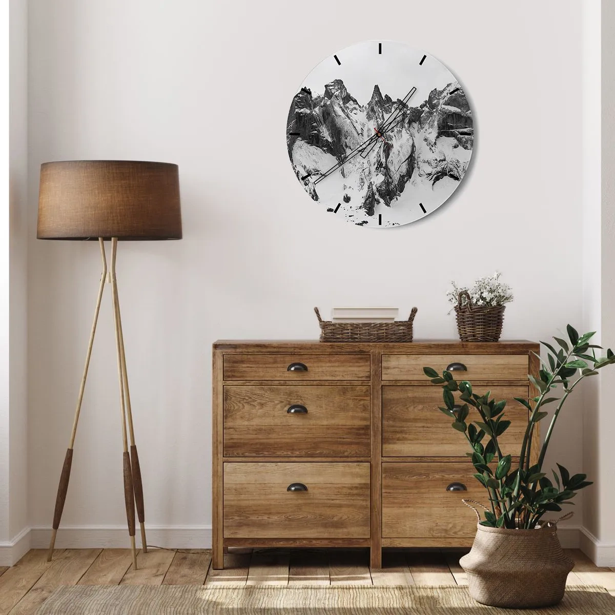 Ceas de perete - Ceas pe sticlă - Vârfuri de munte acoperite de zăpadă în alb și negru - 30x30cm - Amenințarea crestei de granit - Decorațiune modernă pentru perete pentru living, bucătărie și dormitor ARTTOR