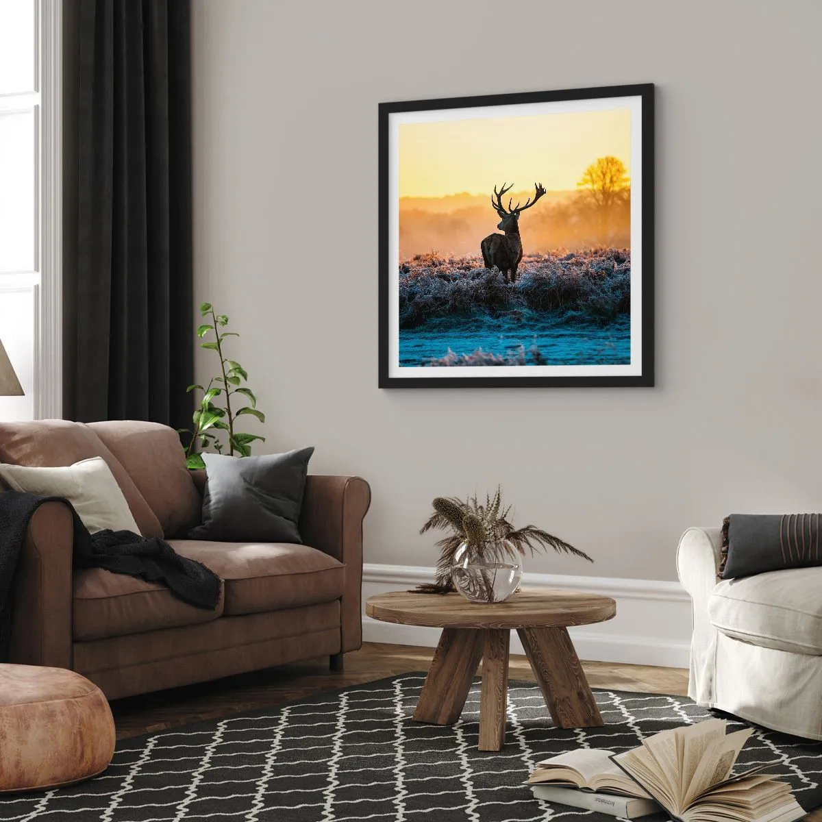 Poster în ramă neagră - Încoronat pe domeniul său - 50x50 cm