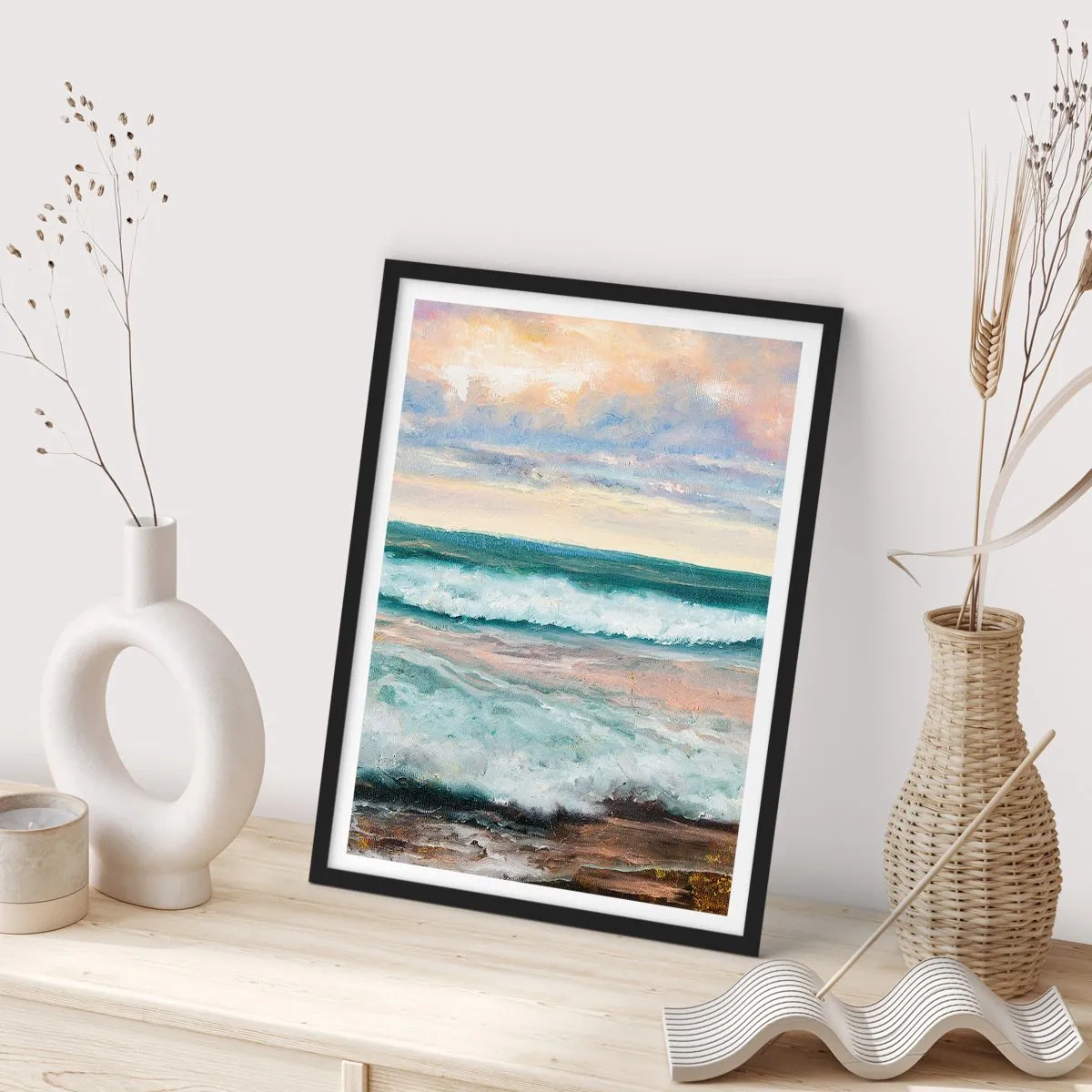 Poster în ramă neagră - Valurile mării la apus - 50x70cm - Aici îți vei alina sufletul - Decorațiune modernă pentru perete pentru living și dormitor ARTTOR