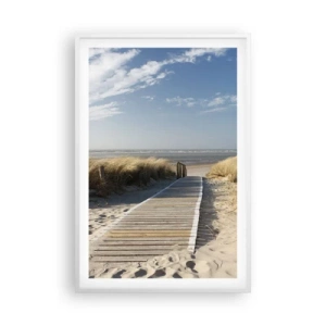 Poster în ramă albă - În spatele dunei, în zumzetul ierbii - 61x91 cm