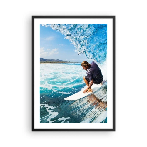 Poster în ramă neagră - Un surfer într-un tub de apă pe fundalul unui ocean albastru - 50x70cm - Dansând cu valurile - Decorațiune modernă pentru perete pentru living și dormitor ARTTOR