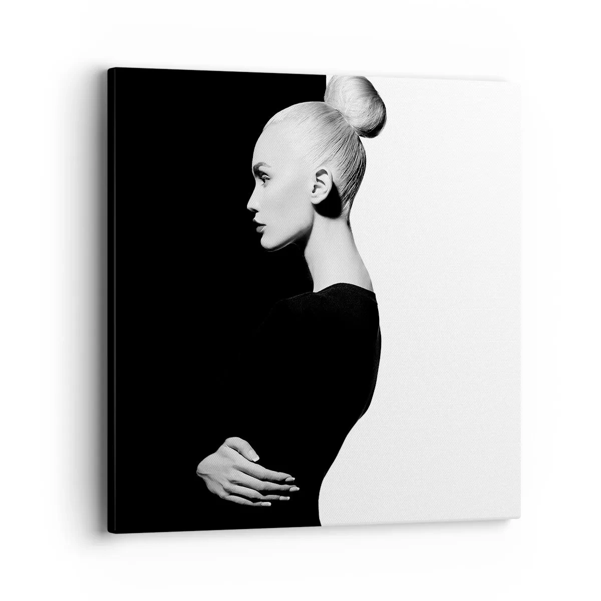 Tablou pe pânză - Pur și simplu o femeie - 40x40 cm
